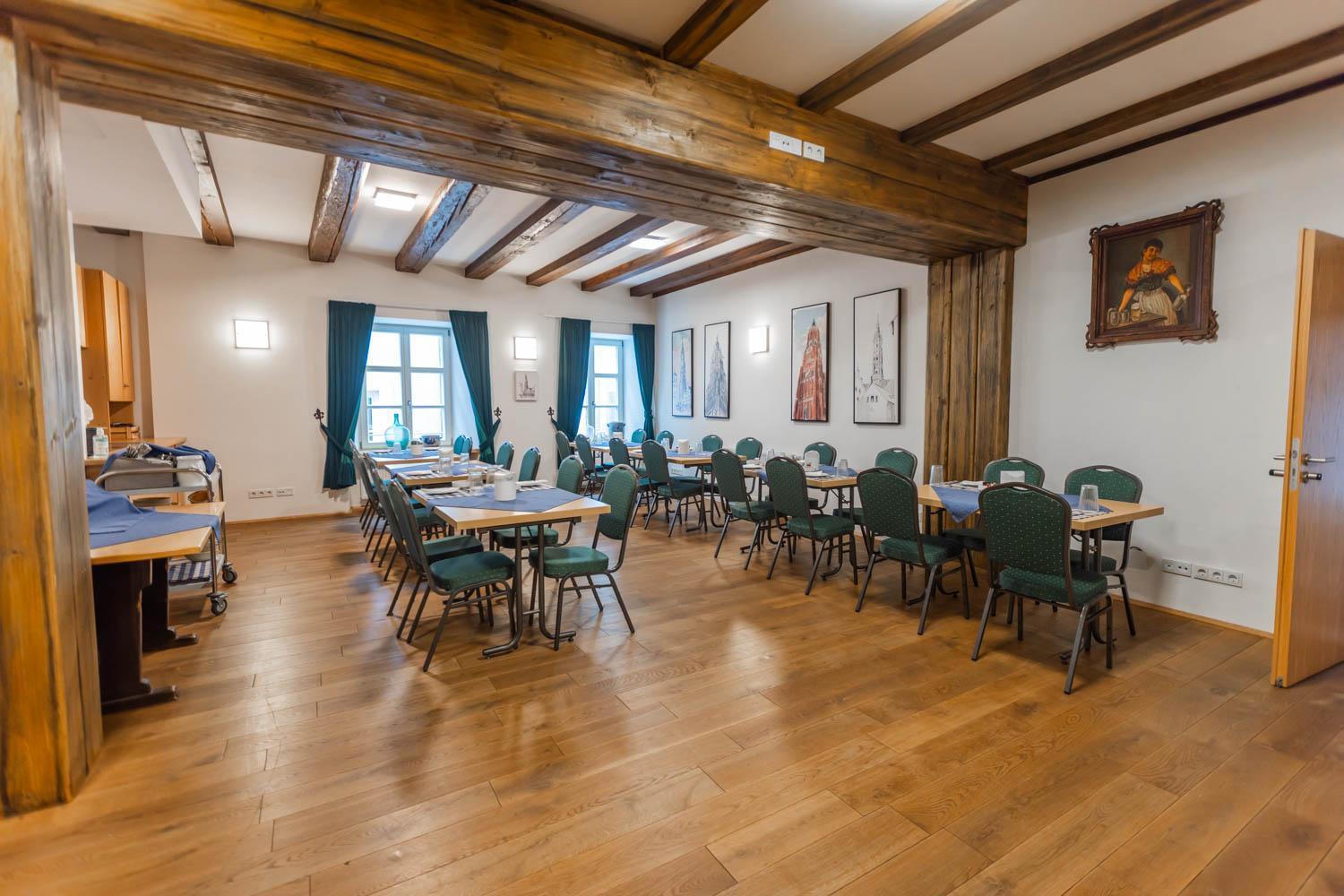 Hotel Freischuetz ランツフート エクステリア 写真
