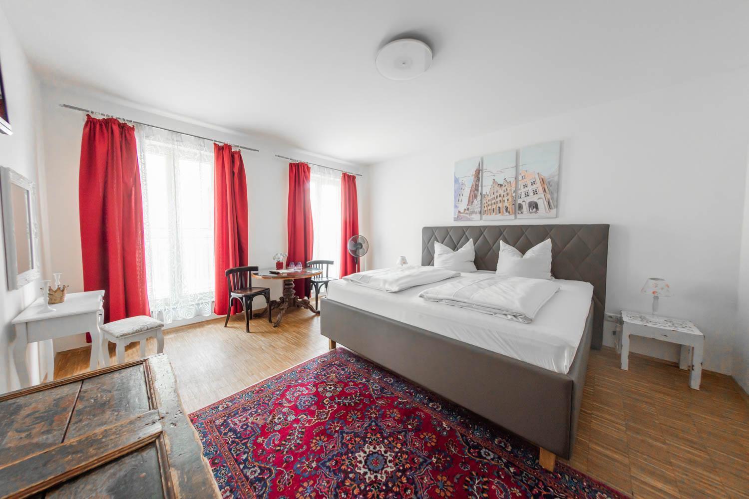 Hotel Freischuetz ランツフート エクステリア 写真